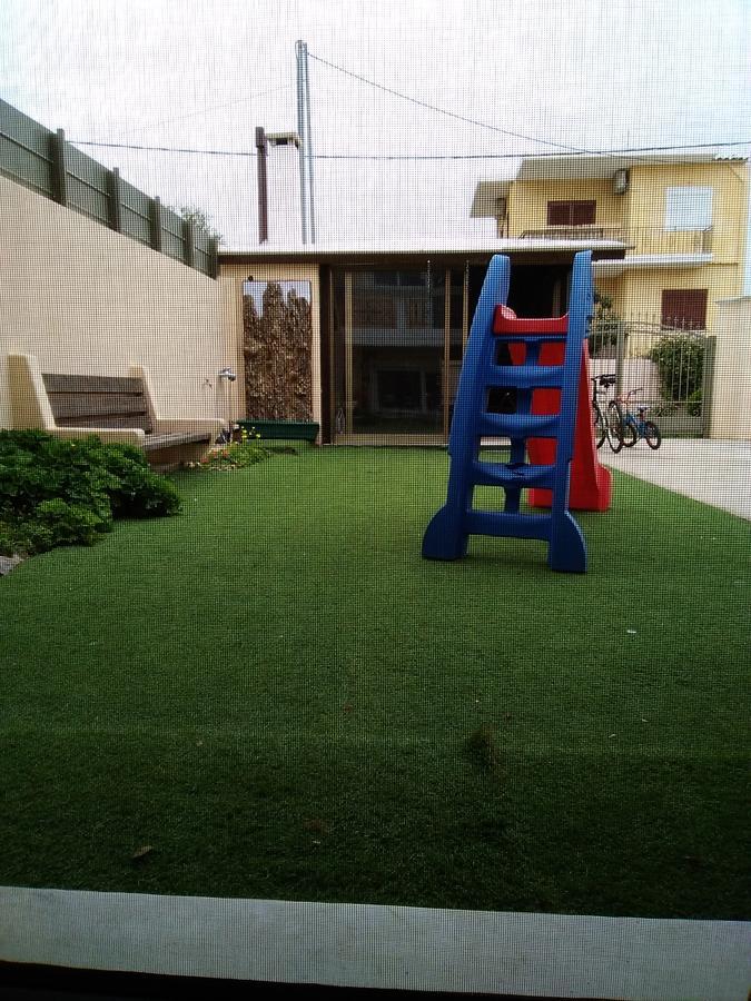 Rea'S Guest House 아르테미다 외부 사진